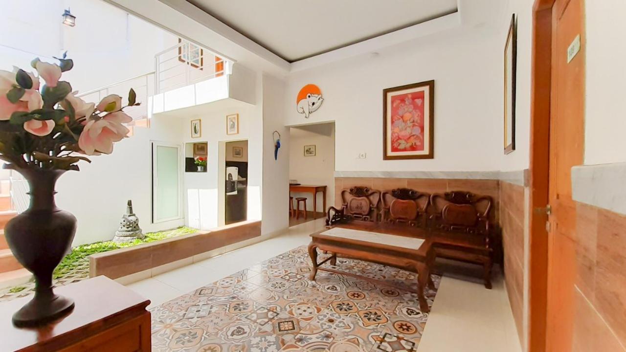 The Cabin Purwokinanti Hotel 요그야카르타 외부 사진
