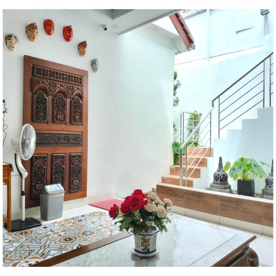 The Cabin Purwokinanti Hotel 요그야카르타 외부 사진