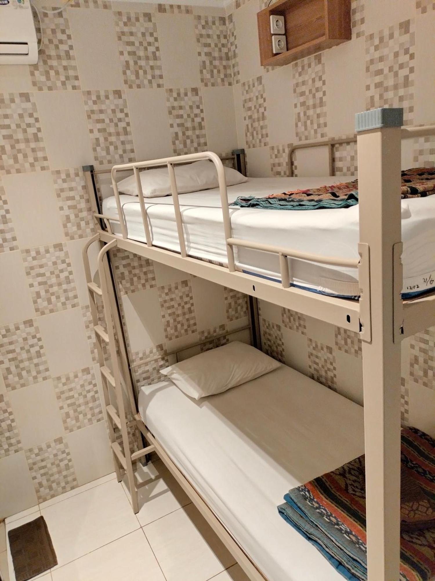 The Cabin Purwokinanti Hotel 요그야카르타 외부 사진